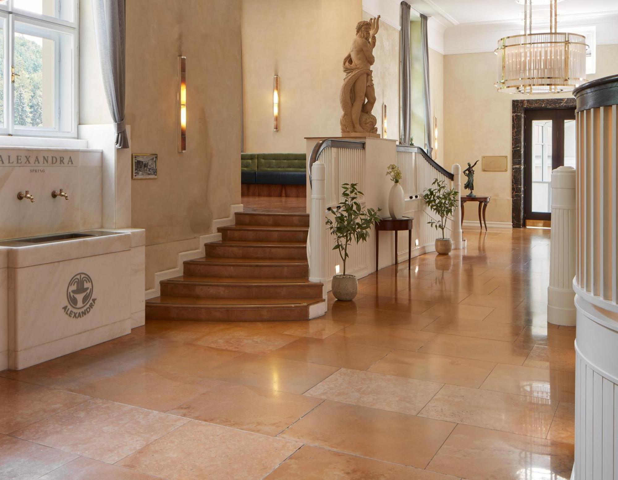 Falkensteiner Spa Resort Mariánské Lázně Exterior foto
